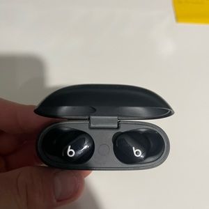 Beats Studio Buds- Black